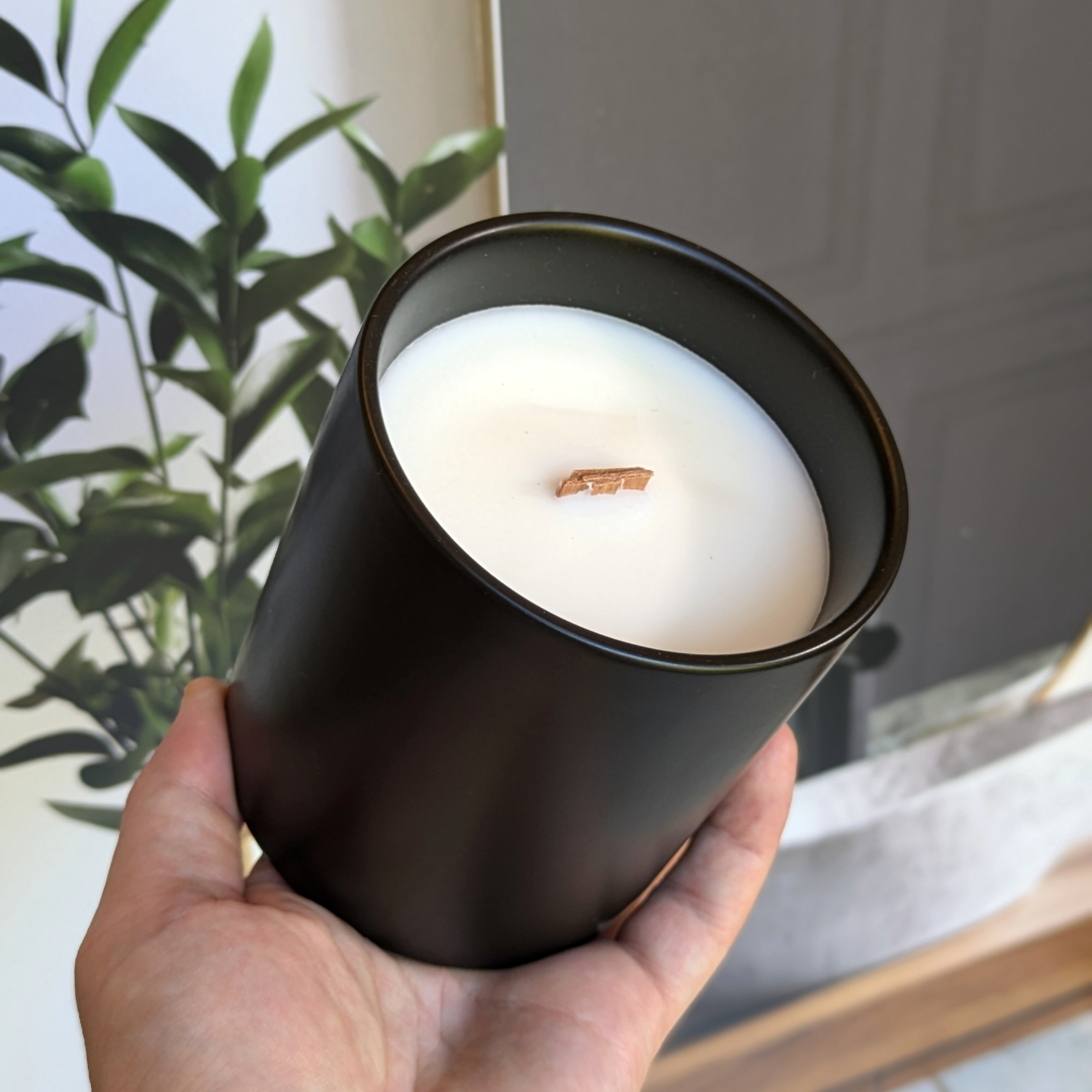 Cedar Musk & Lavender 12oz | Wooden Wick Soy Candle